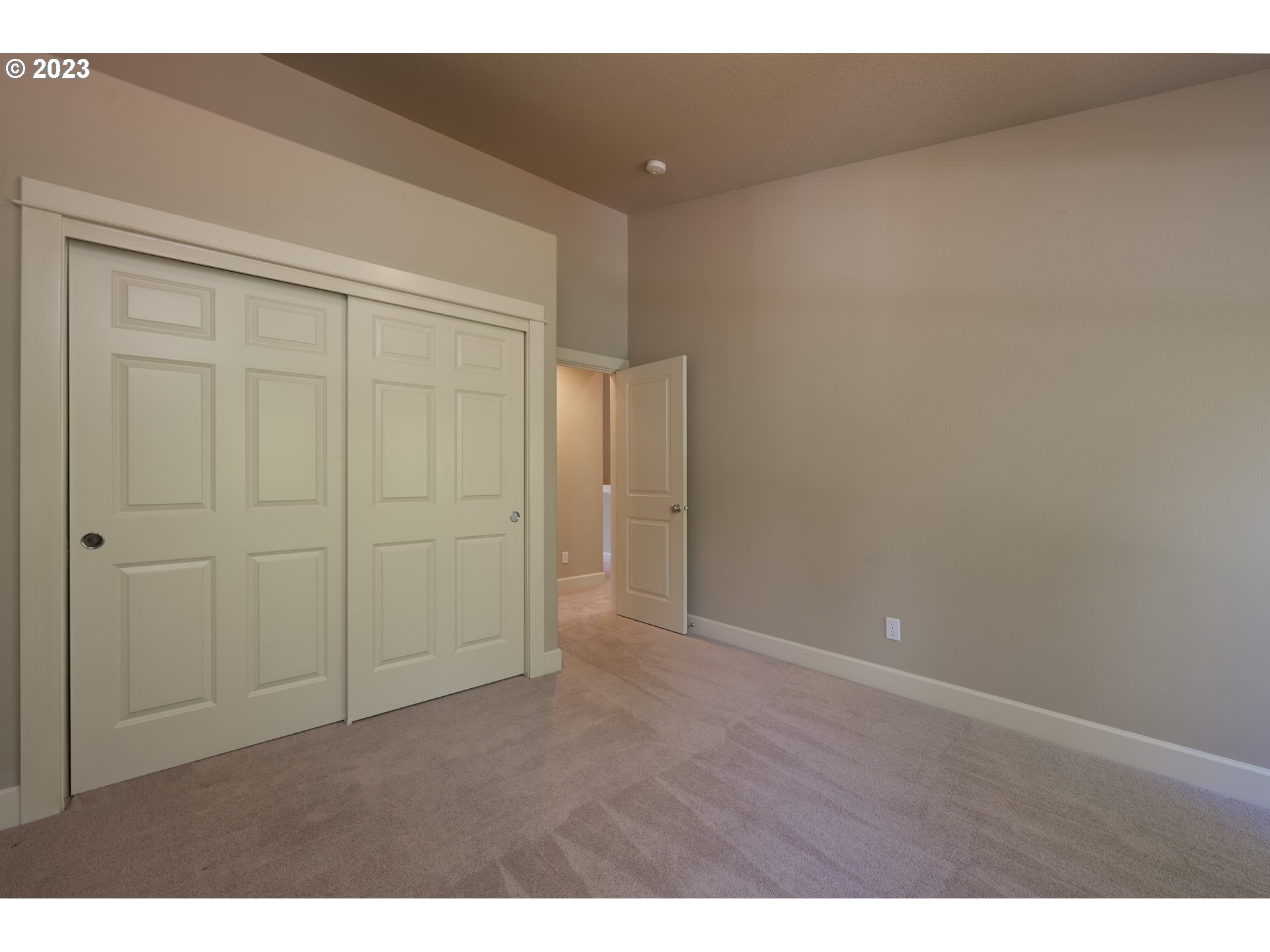 2213 St Moritz Loop West Linn, OR 97068 - Photo 31 of 48 a view of an empty room