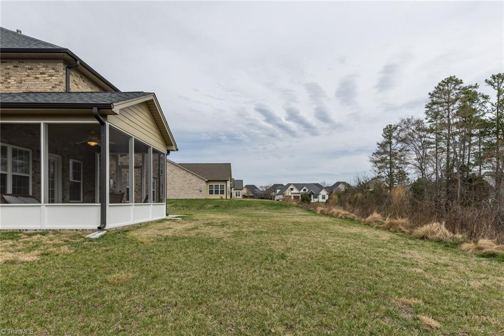 2826 Fallin Court High Point, NC 27262 - Photo 34 of 41