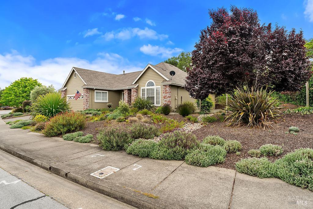 6252 Meadowstone Drive Santa Rosa, CA 95409 - Photo 1 of 33