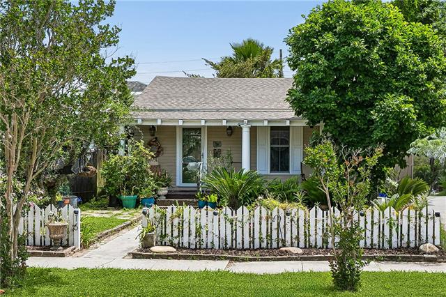 16 Labarre Place Jefferson, LA 70121 - Photo 2 of 21