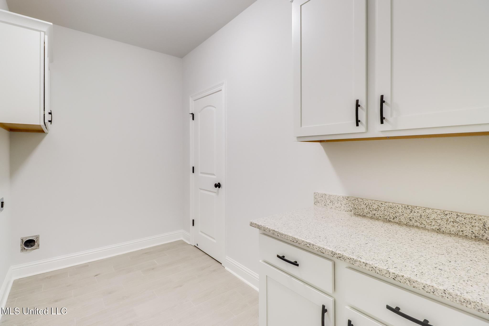 15216 High Point Drive Gulfport, MS 39503 - Photo 11 of 25 IMG_9659-Edit