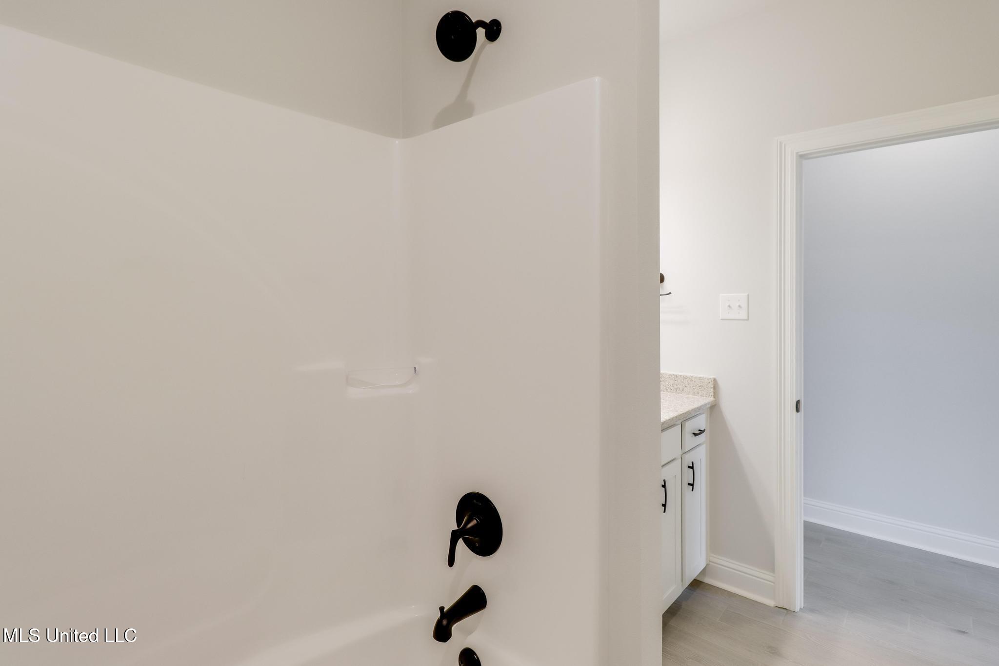 15216 High Point Drive Gulfport, MS 39503 - Photo 13 of 25 IMG_9689-Edit