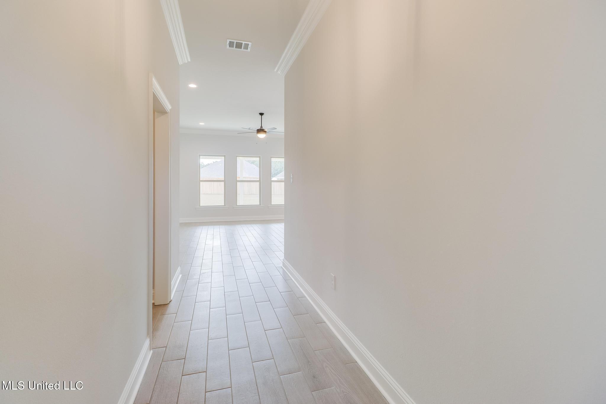 15216 High Point Drive Gulfport, MS 39503 - Photo 2 of 25 IMG_9662-Edit