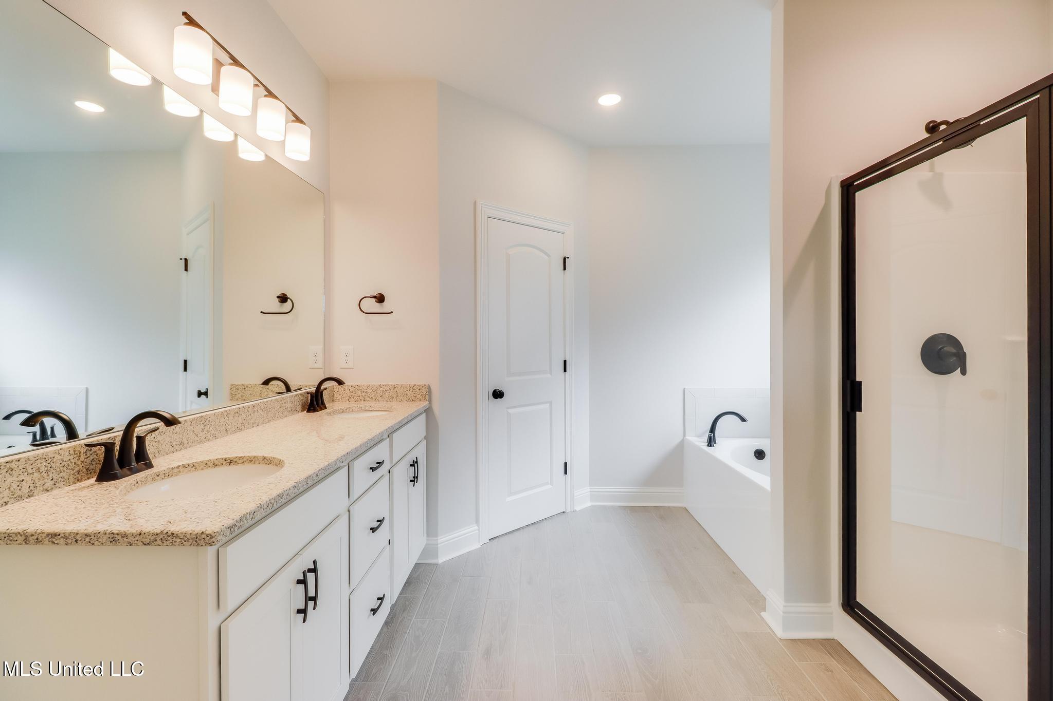 15216 High Point Drive Gulfport, MS 39503 - Photo 22 of 25 IMG_9716-Edit