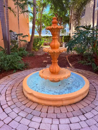 $2,275 | 1040 Lake Shore Drive, Unit 204, Lake Park, FL 33403