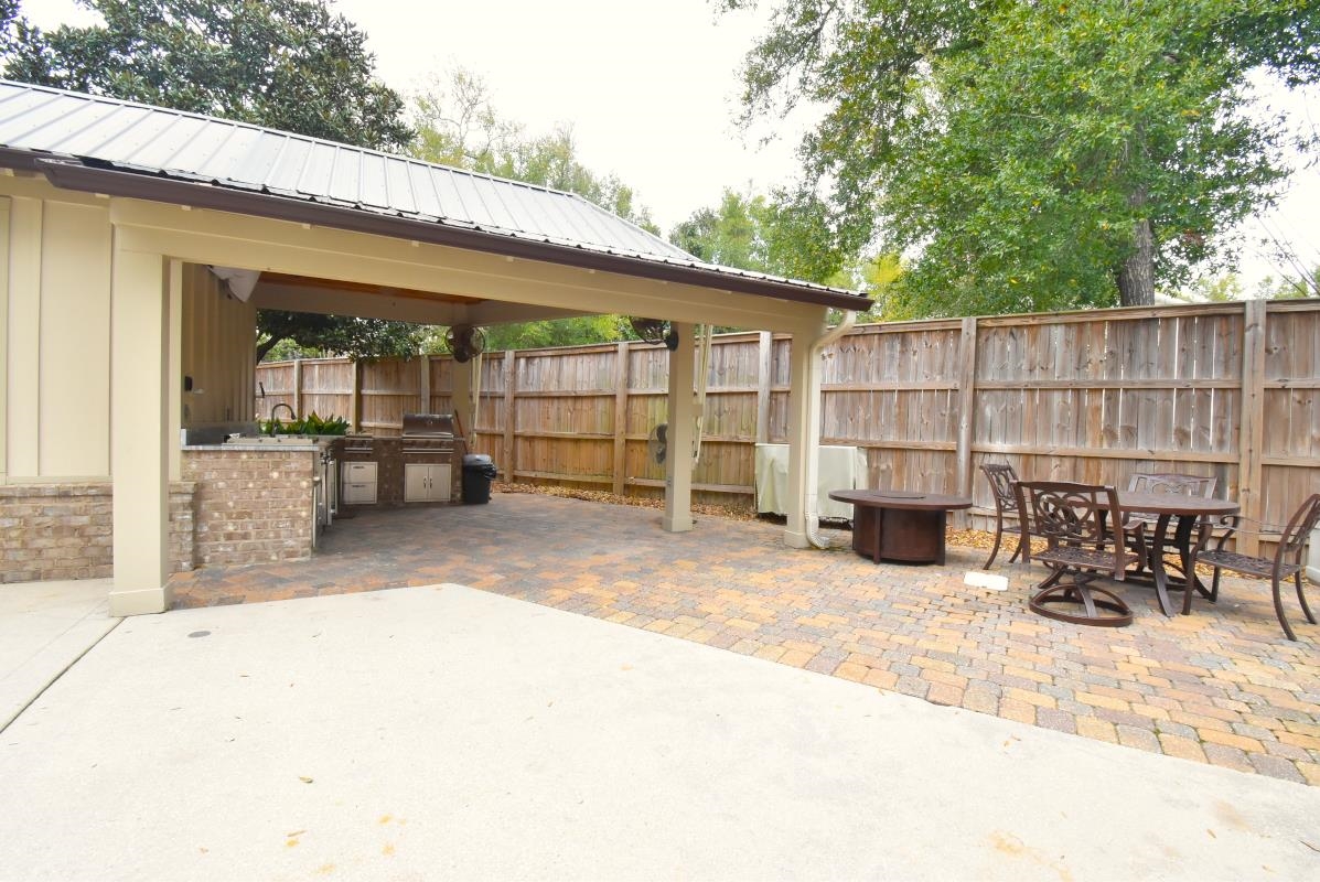 28888 Canal Road, Unit 71 Orange Beach, AL 36561 - Photo 9 of 9 Patio
