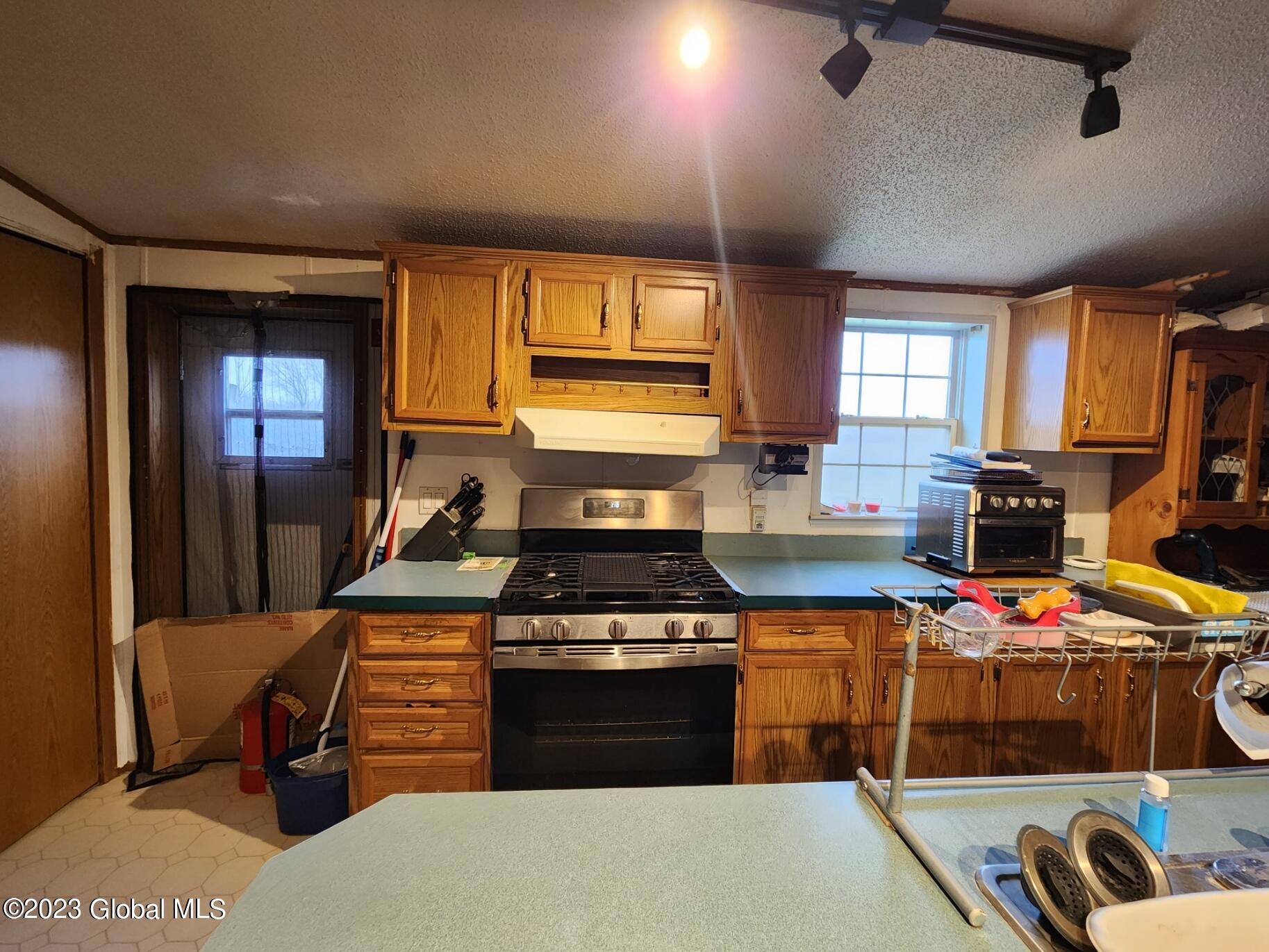 917 East Lykers Road Root, NY 12166 - Photo 12 of 31 20231121_121814