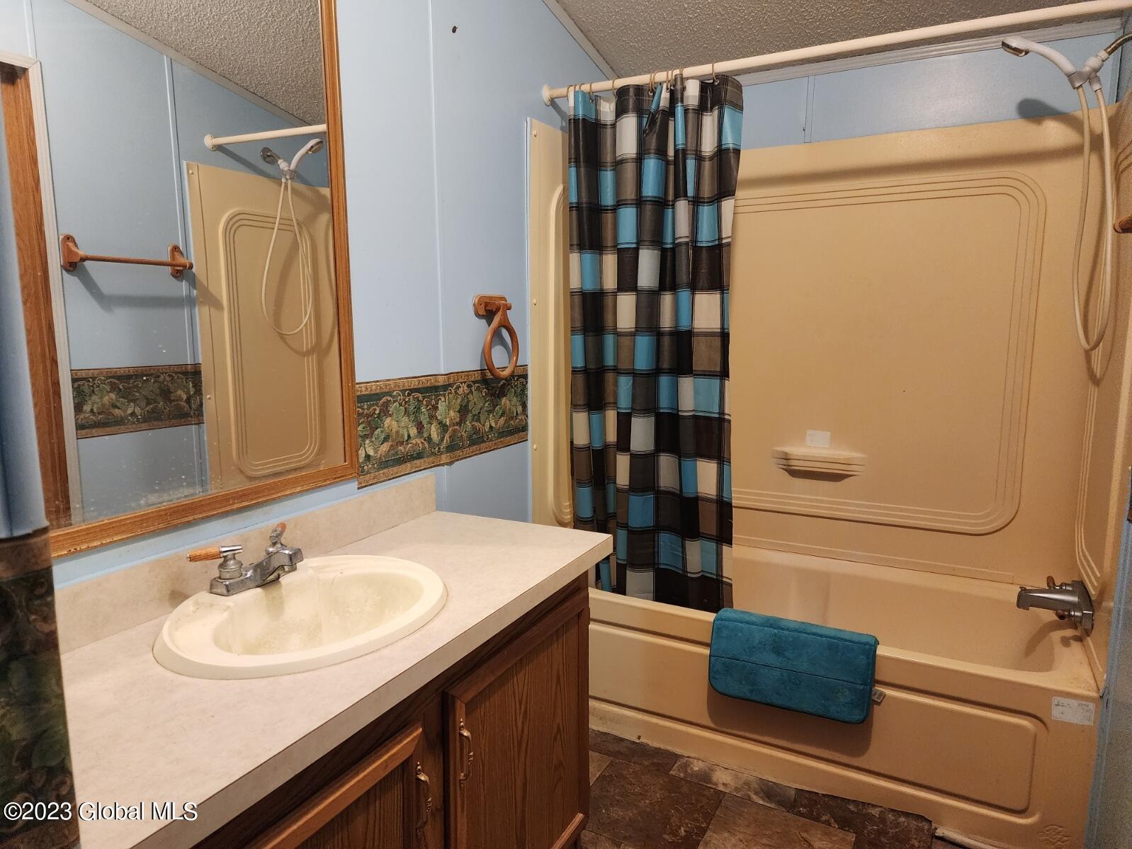 917 East Lykers Road Root, NY 12166 - Photo 22 of 31 20231213_133137