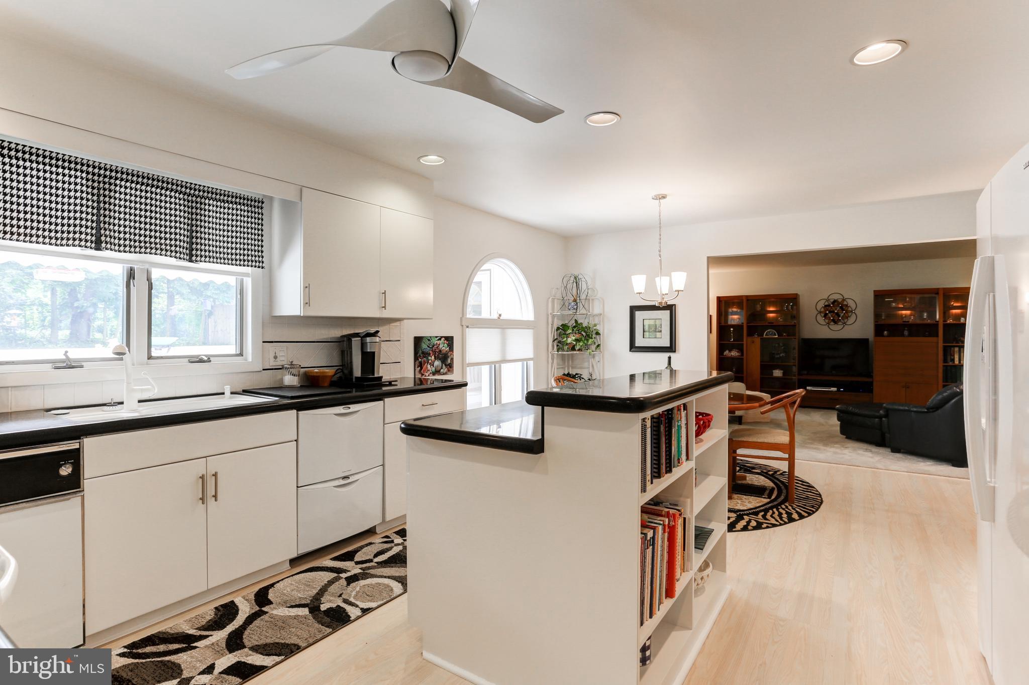 1435 Garalyn Road Harrisburg, PA 17110 - Photo 26 of 61 Gallery Image 26