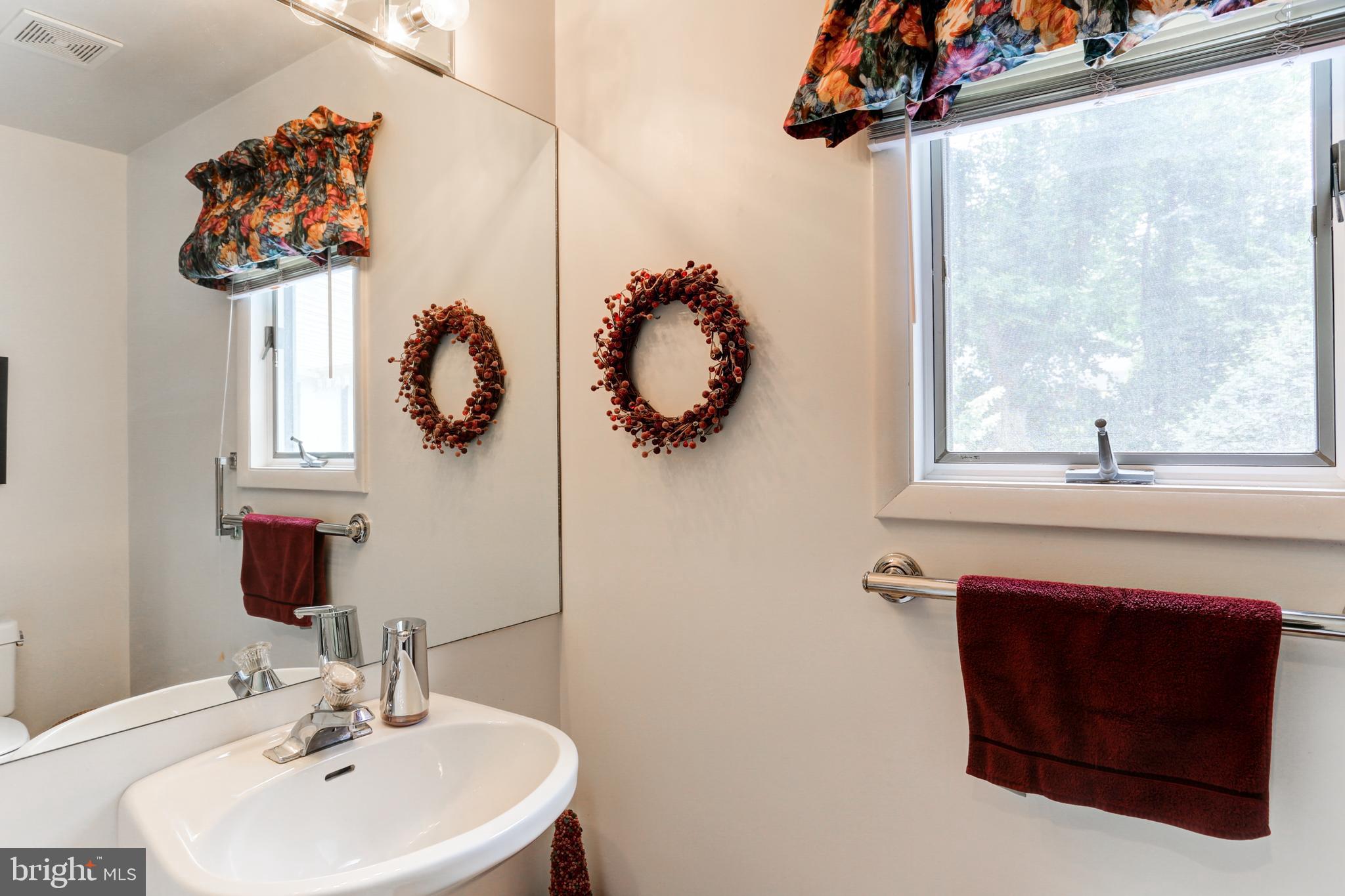 1435 Garalyn Road Harrisburg, PA 17110 - Photo 34 of 61 Gallery Image 34