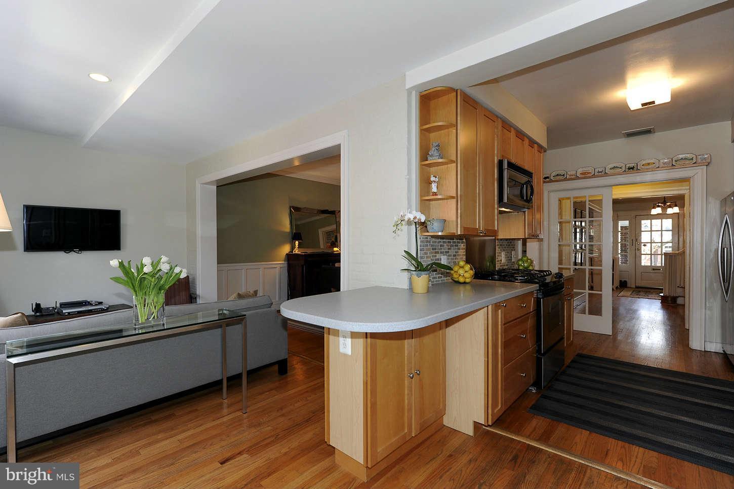 2011 Klingle Road Northwest Washington, DC 20010 - Photo 11 of 24 Kitchen