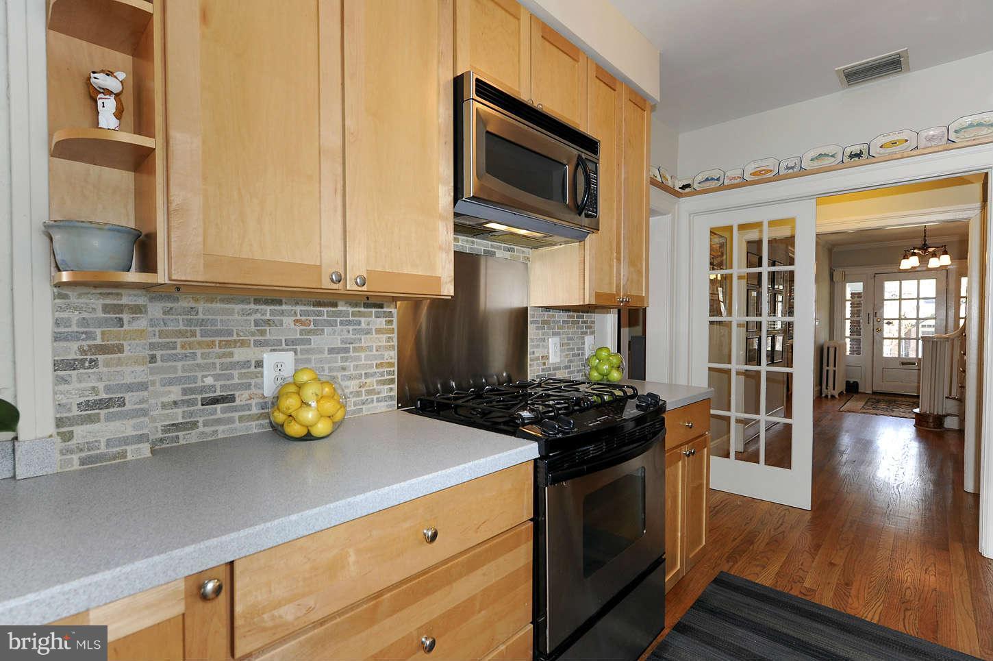 2011 Klingle Road Northwest Washington, DC 20010 - Photo 13 of 24 Kitchen