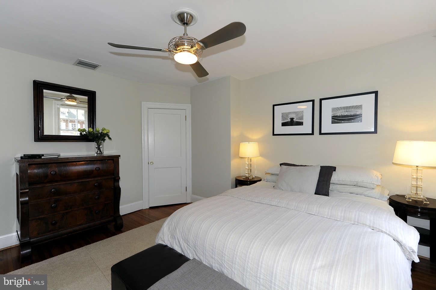 2011 Klingle Road Northwest Washington, DC 20010 - Photo 16 of 24 Bedroom