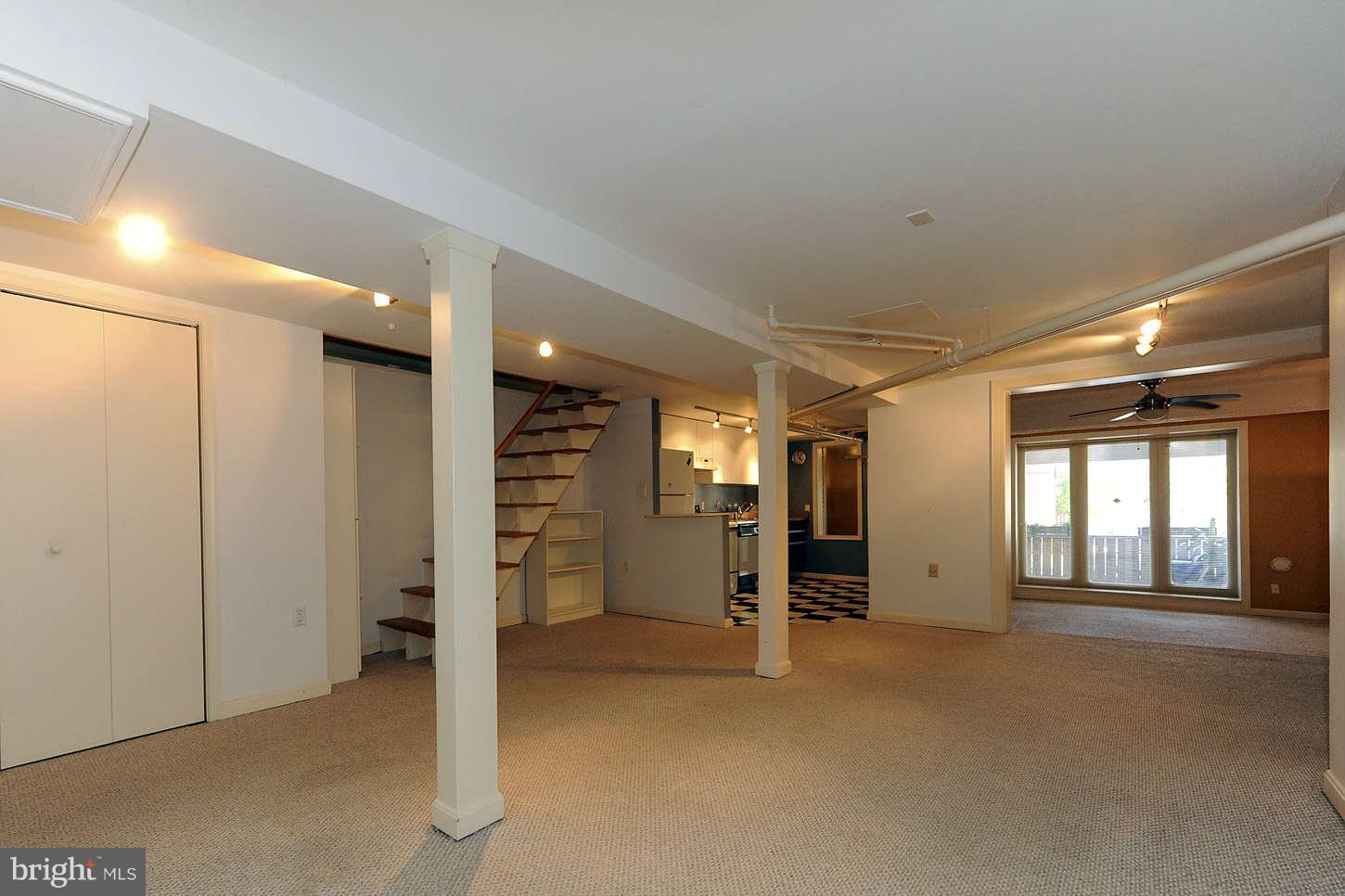 2011 Klingle Road Northwest Washington, DC 20010 - Photo 23 of 24 Interior (General)