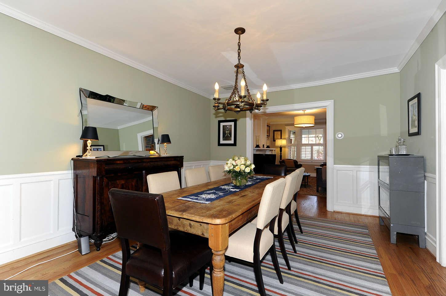 2011 Klingle Road Northwest Washington, DC 20010 - Photo 8 of 24 Dining Room