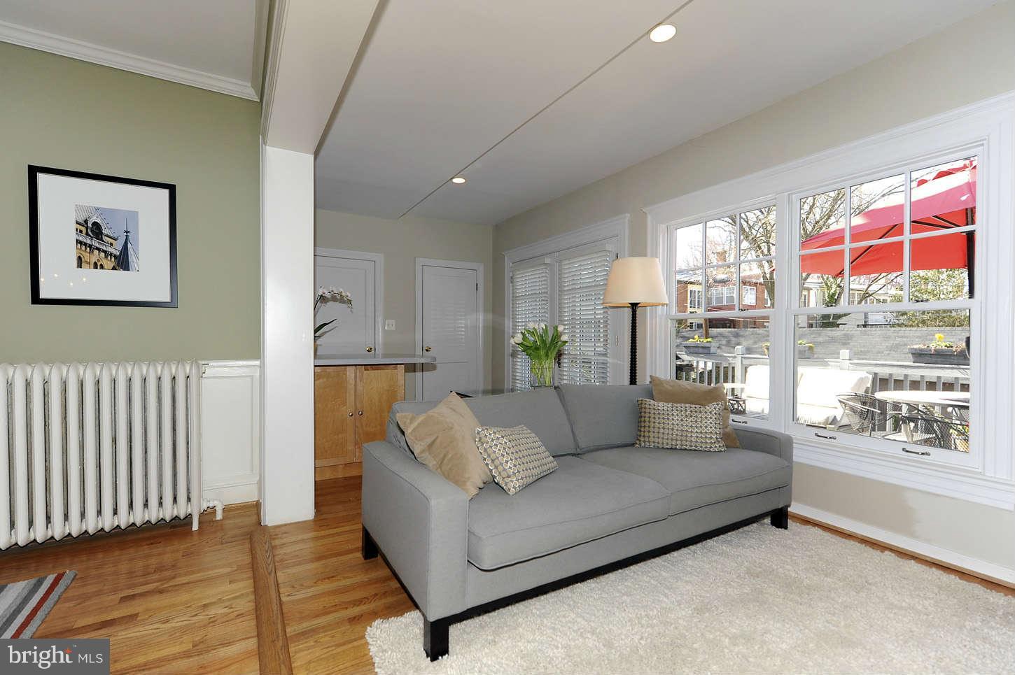 2011 Klingle Road Northwest Washington, DC 20010 - Photo 10 of 24 Family Room