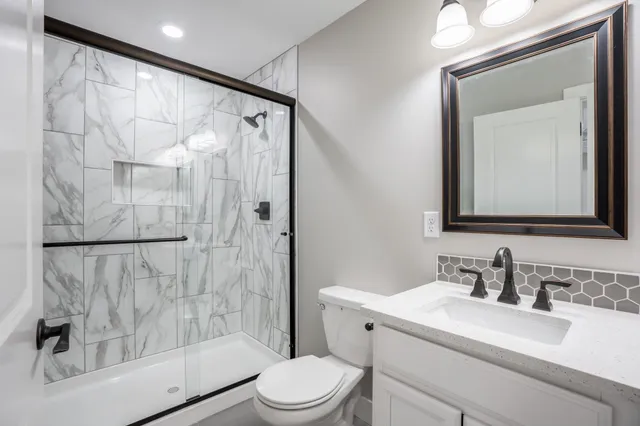 $289,900 | 1634 South Smithmoor Street, Wichita, KS 67207