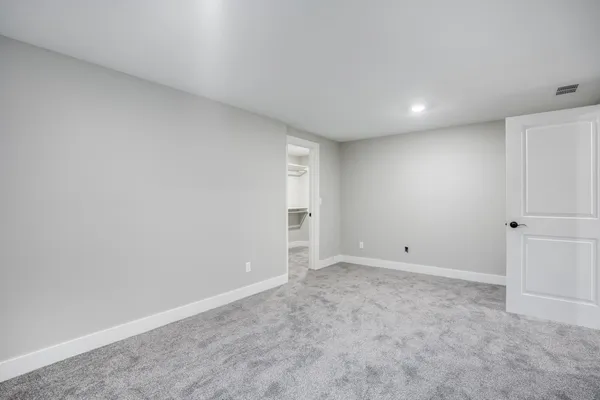 $289,900 | 1634 South Smithmoor Street, Wichita, KS 67207