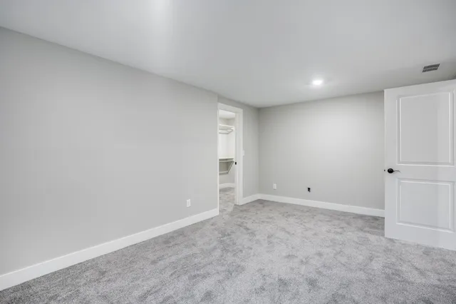 $289,900 | 1634 South Smithmoor Street, Wichita, KS 67207