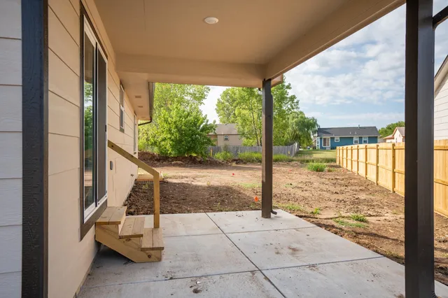 $289,900 | 1634 South Smithmoor Street, Wichita, KS 67207