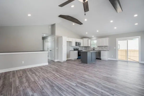 $289,900 | 1634 South Smithmoor Street, Wichita, KS 67207
