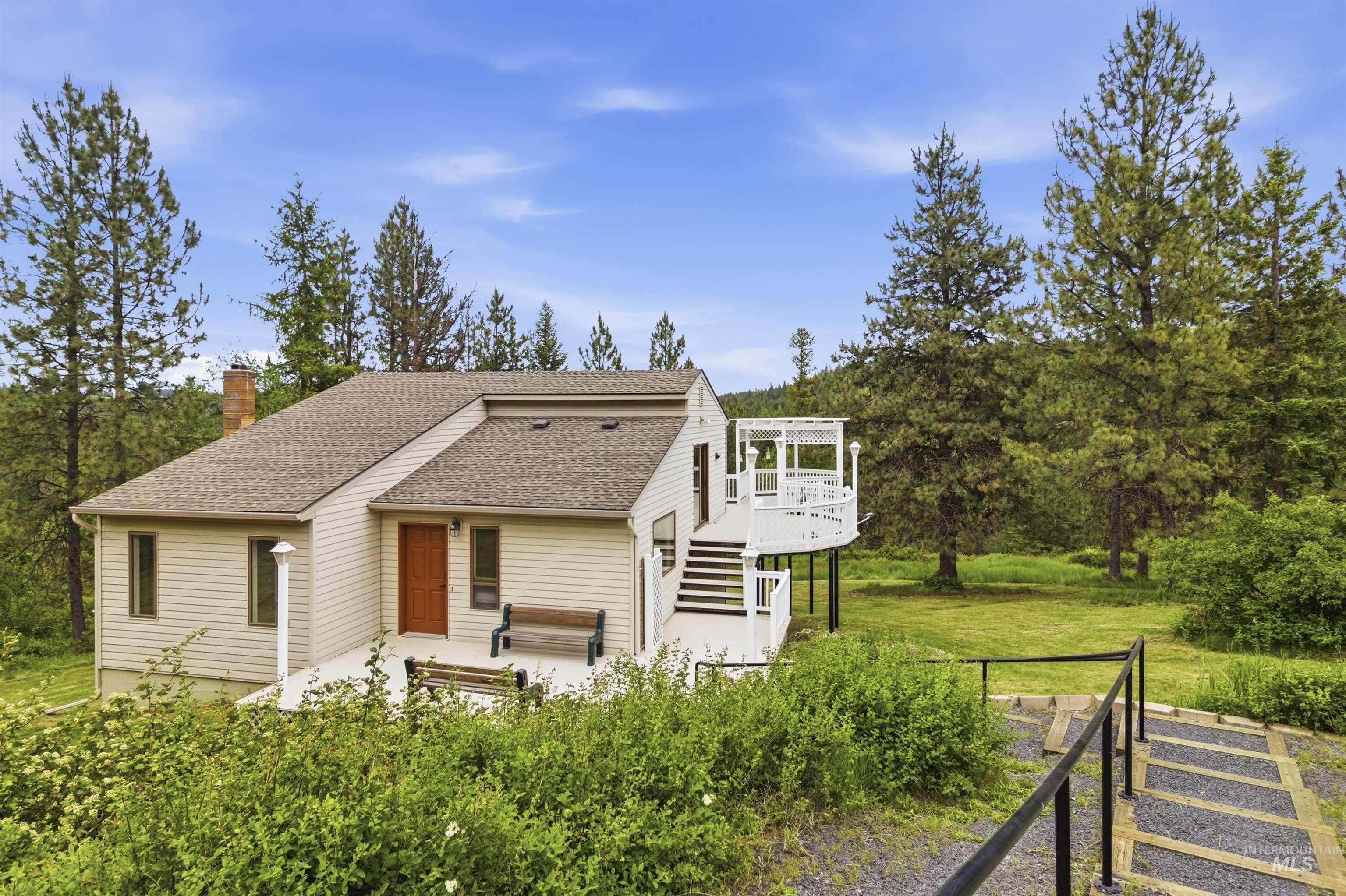 1415 Four Mile Road Viola, ID 83872 - Photo 2 of 49