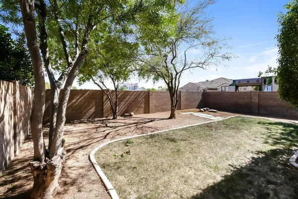$2,685 | 1233 South Colonial Drive, Gilbert, AZ 85296