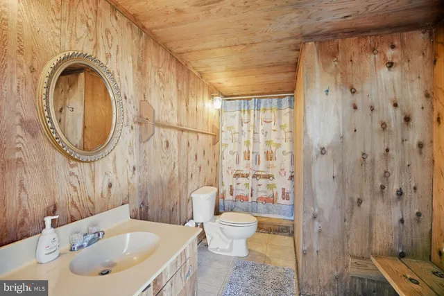 a view of swimming pool with green space