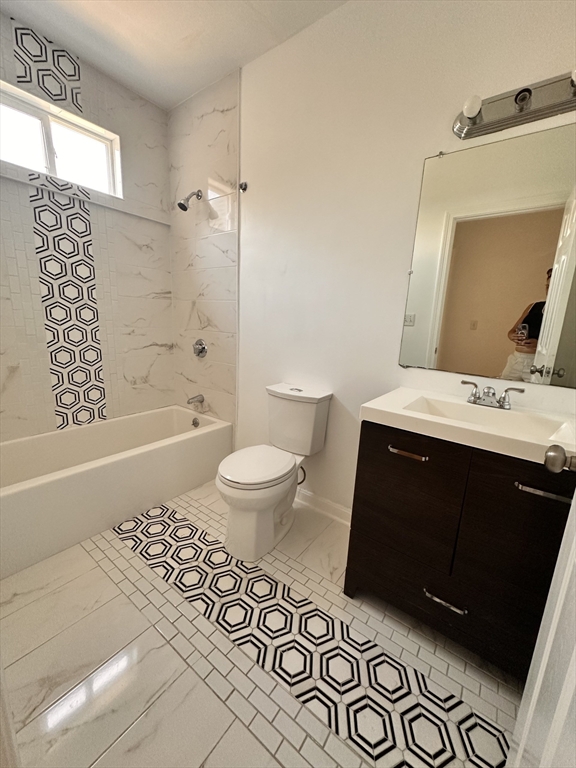 524 Howard Street, Unit 2 Lawrence, MA 01841 - Photo 19 of 27