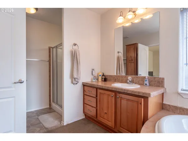 $130,000 | 490 Knoll Terrace Drive, Canyonville, OR 97417