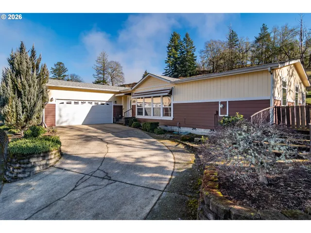 $130,000 | 490 Knoll Terrace Drive, Canyonville, OR 97417