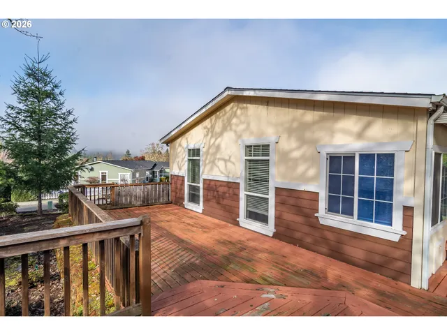 $130,000 | 490 Knoll Terrace Drive, Canyonville, OR 97417