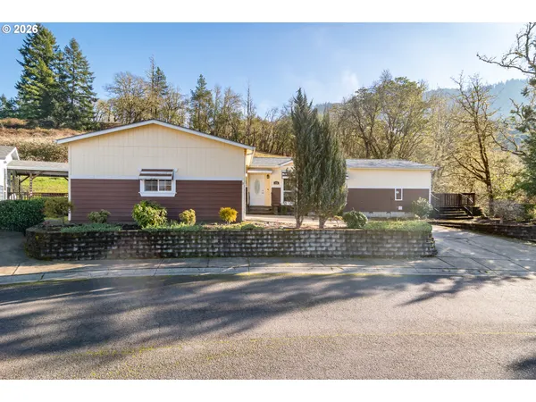 $130,000 | 490 Knoll Terrace Drive, Canyonville, OR 97417
