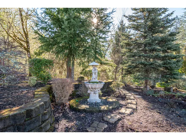 $130,000 | 490 Knoll Terrace Drive, Canyonville, OR 97417