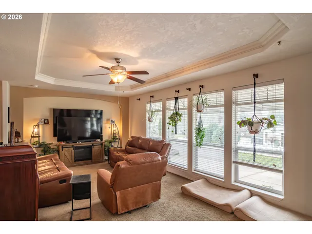 $130,000 | 490 Knoll Terrace Drive, Canyonville, OR 97417