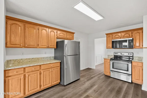 $450,000 | 7525 Saddlebrooke Drive, Knoxville, TN 37938