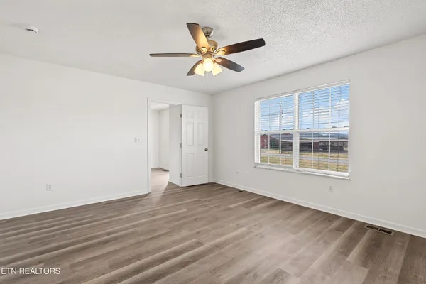 $450,000 | 7525 Saddlebrooke Drive, Knoxville, TN 37938