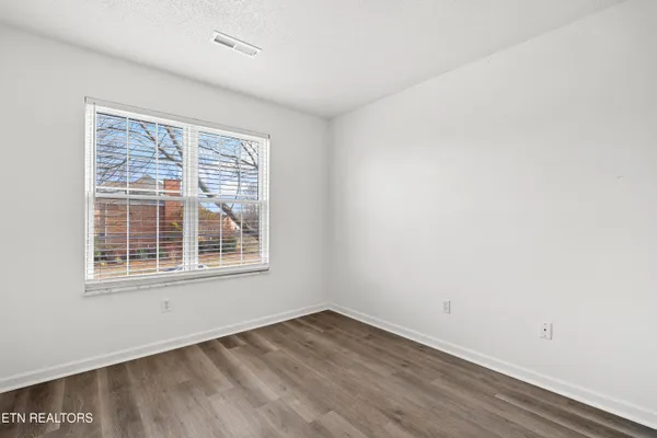 $450,000 | 7525 Saddlebrooke Drive, Knoxville, TN 37938