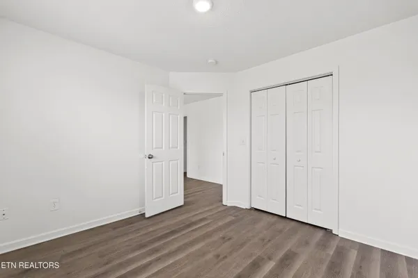 $450,000 | 7525 Saddlebrooke Drive, Knoxville, TN 37938