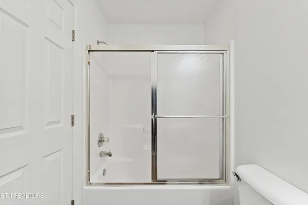 $450,000 | 7525 Saddlebrooke Drive, Knoxville, TN 37938