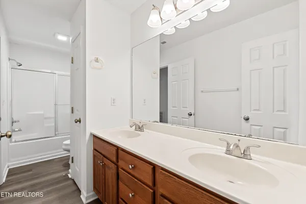 $450,000 | 7525 Saddlebrooke Drive, Knoxville, TN 37938