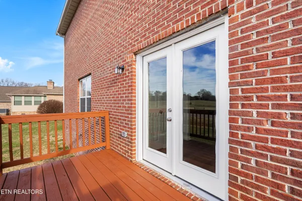 $450,000 | 7525 Saddlebrooke Drive, Knoxville, TN 37938