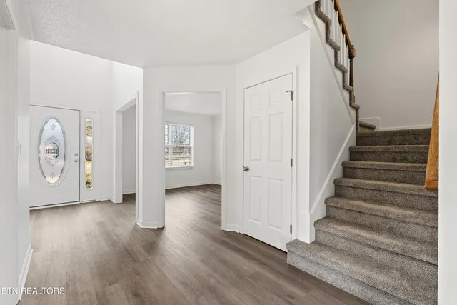 $489,900 | 7525 Saddlebrooke Drive, Knoxville, TN 37938