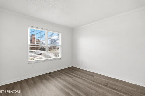 $450,000 | 7525 Saddlebrooke Drive, Knoxville, TN 37938