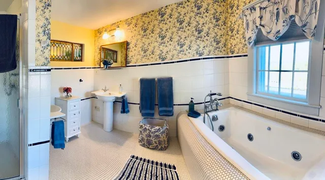 $1,299,000 | 14 Curtis Road, Gilford, NH 03249