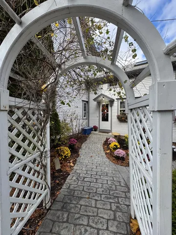 $1,299,000 | 14 Curtis Road, Gilford, NH 03249