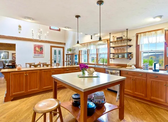 $1,299,000 | 14 Curtis Road, Gilford, NH 03249