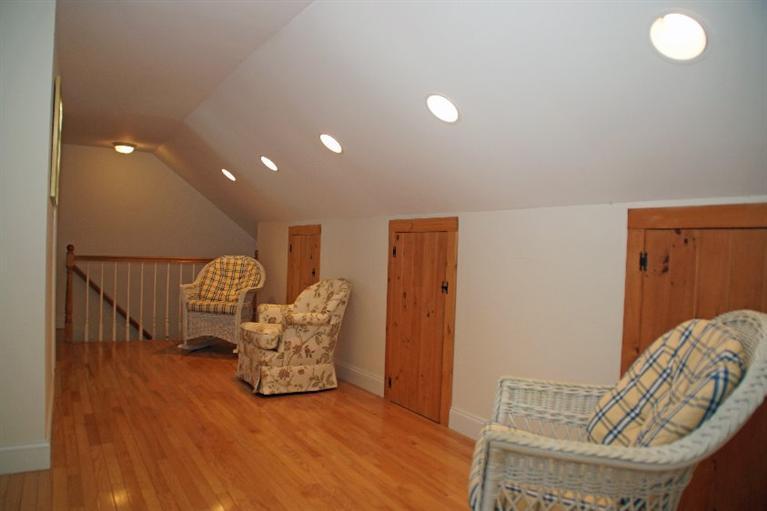 29 Jesse Eldredge Road Harwich, MA 02645 - Photo 19 of 25 a view of a livingroom with furniture