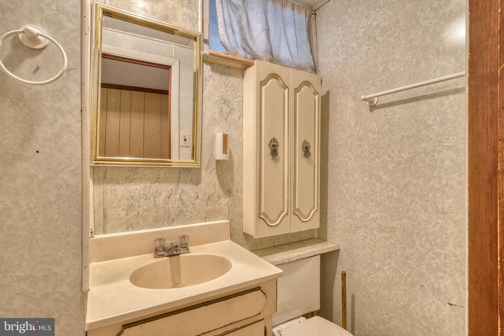 112 Charlgate Road Owings Mills, MD 21117 - Photo 6 of 30