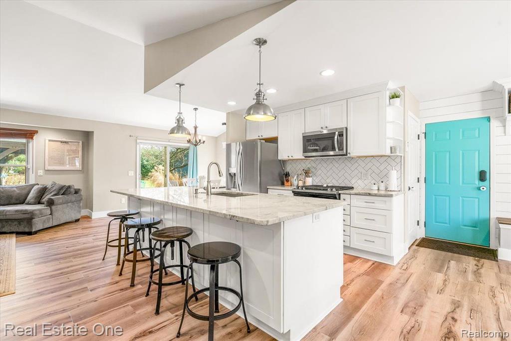 2885 County Farm Road Howell, MI 48843 - Photo 19 of 49